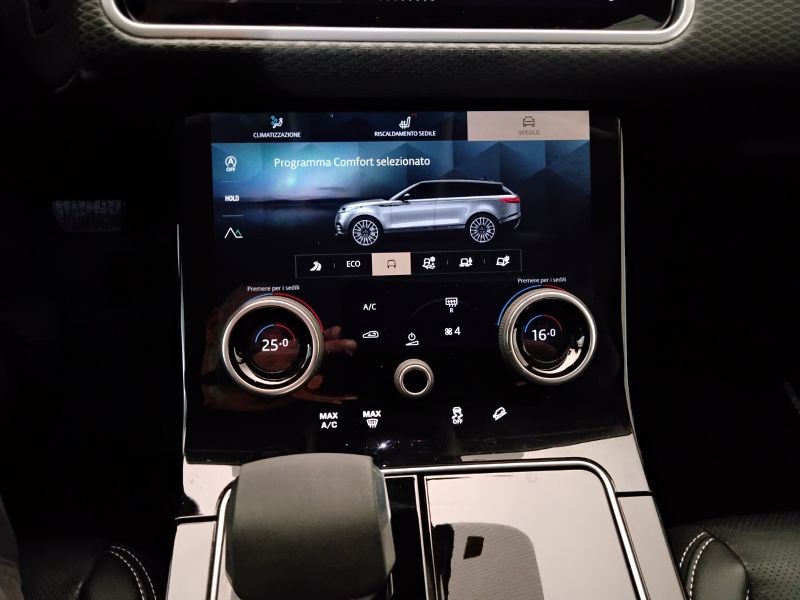 GuidiCar - LAND ROVER Range Rover Velar 2022 Range Rover Velar 2.0d i4 mhev R-Dynamic 4wd 204cv auto Usato